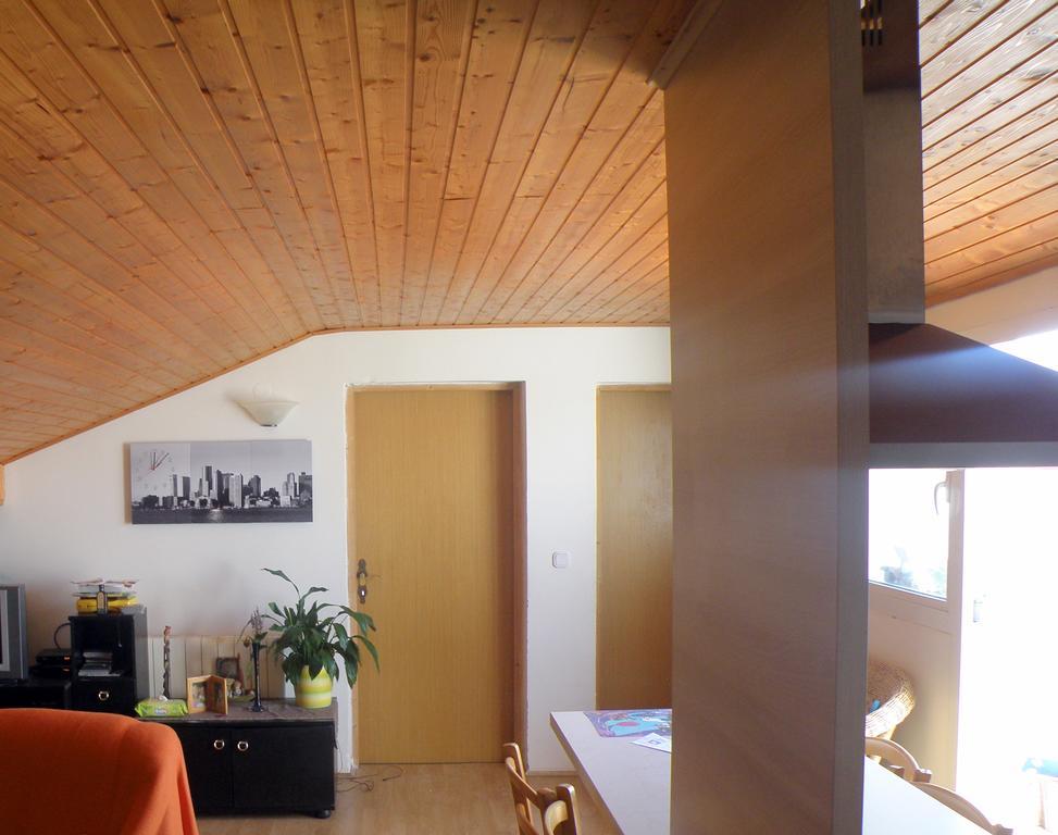 Apartment Doderovic Кострена Экстерьер фото